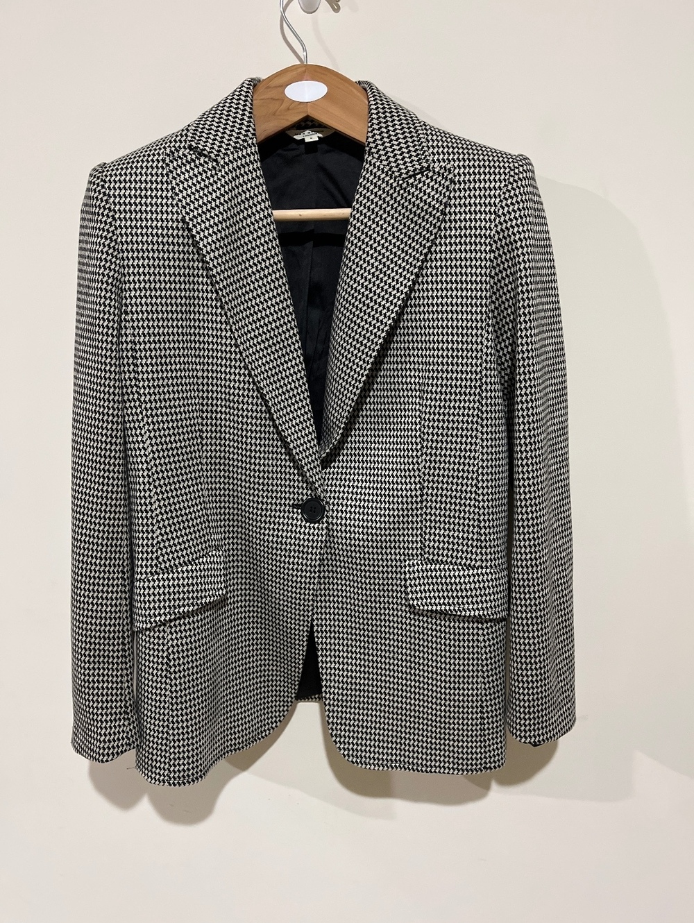 Max Studio London Women's Houndstooth Black and White Blazer Size S